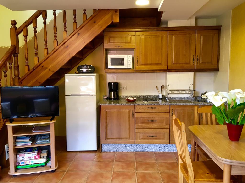 Apartamentos El Pradon De Santa Marina Parres de Llanes Екстер'єр фото