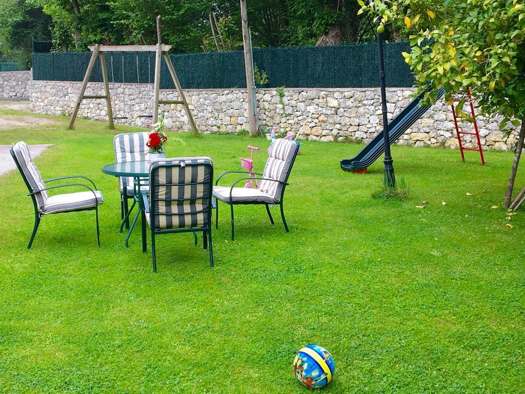 Apartamentos El Pradon De Santa Marina Parres de Llanes Екстер'єр фото